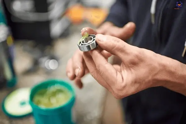 Chọn mỡ cho thiết bị điện